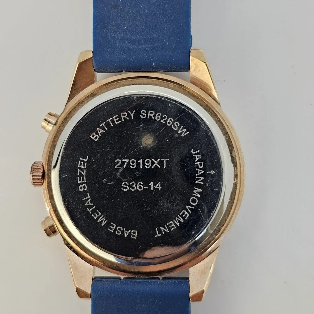 Women's Watch 38MM‎ Rose Gold Dial Crystal Bezel Blue Plastic Bands New Battery